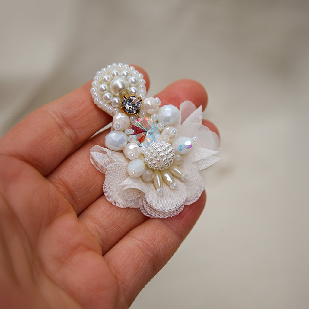 Ohrringe „Emilia“ mit Murano und Stoffblüten